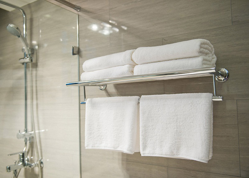 khan-khach-san Bật mí cách bảo quản khăn tắm khách sạn lâu cũ và sạch khuẩn